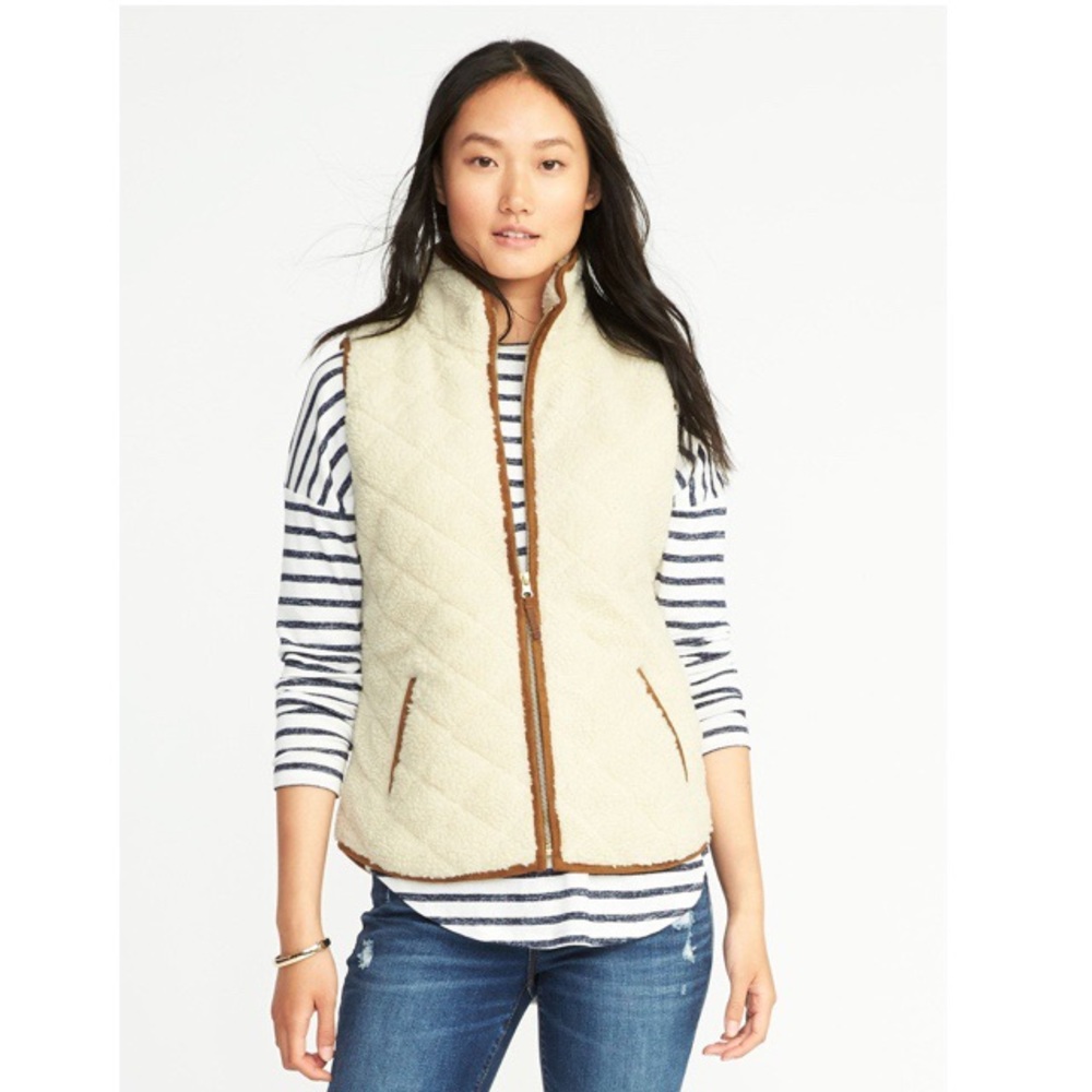 NWT Old Navy Sherpa Vest